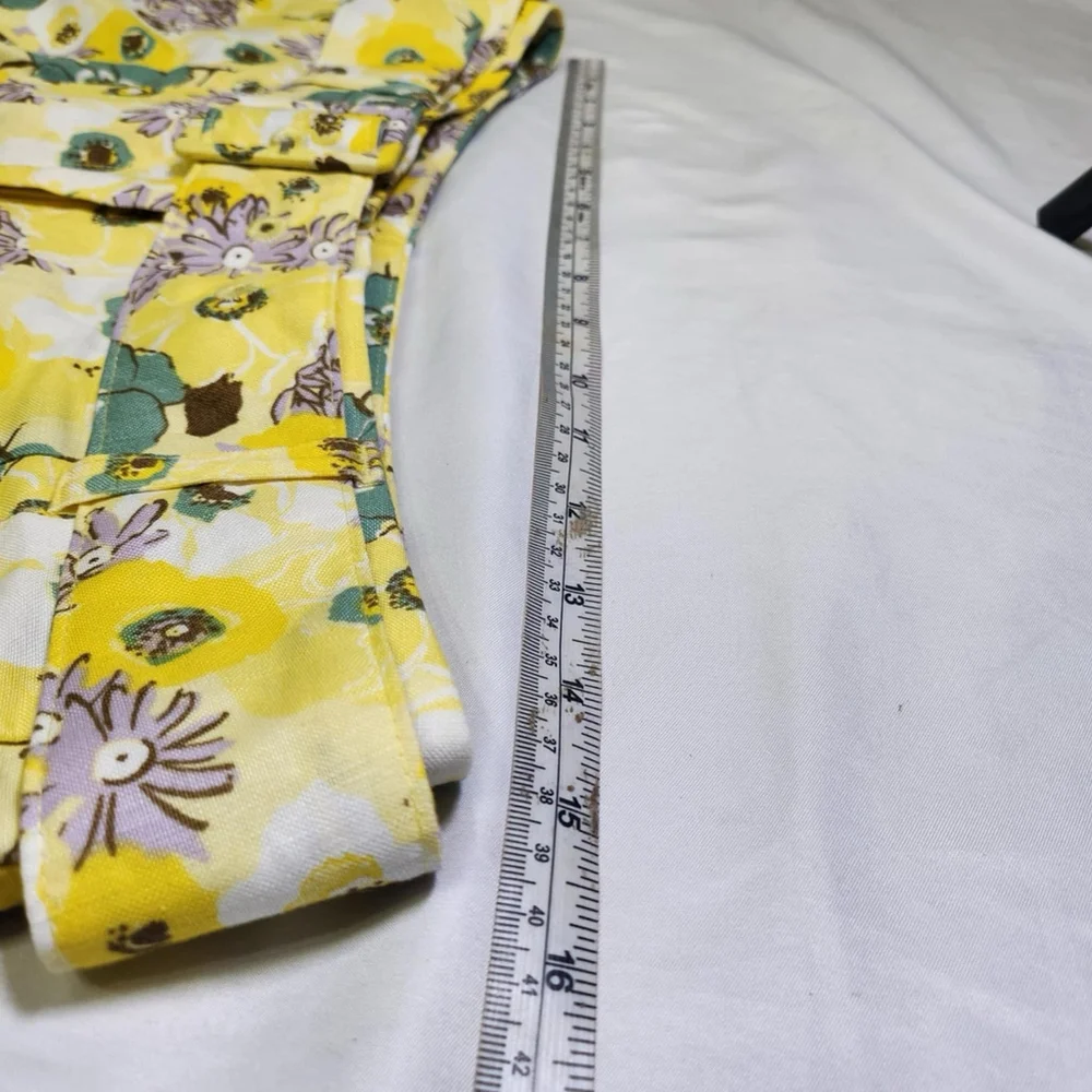 Ann Taylor Women’s Belted Shorts Yellow Floral Linen Blend Pleated Front M